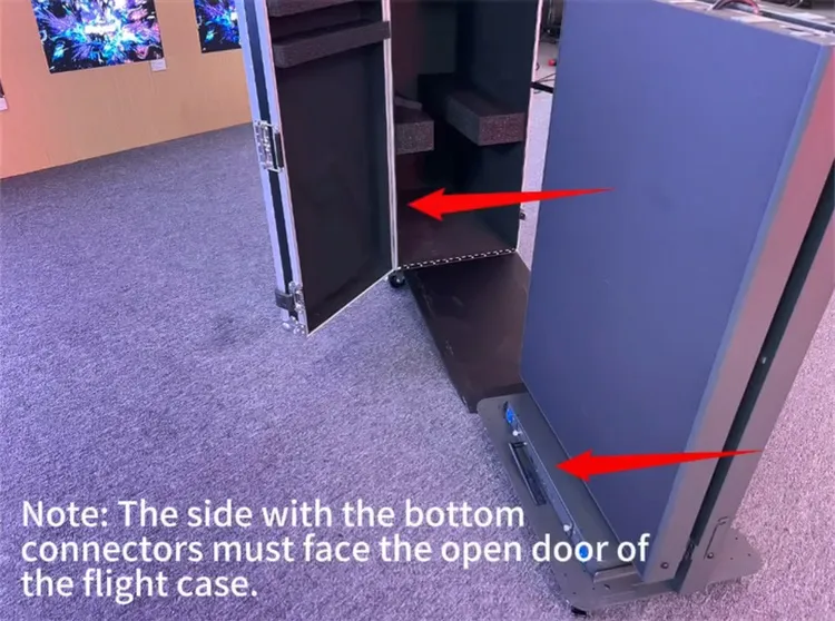Note The side with the bottom connectors must face the open door of the flight case.webp